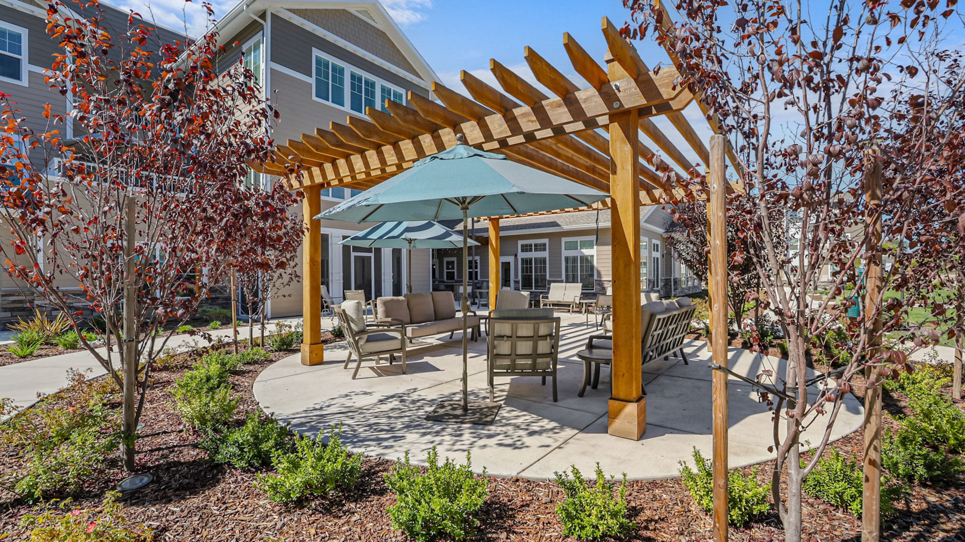 Sequoia Grove exterior