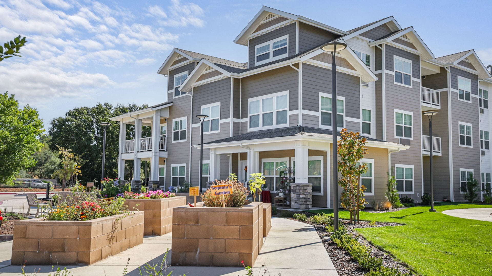 Sequoia Grove exterior