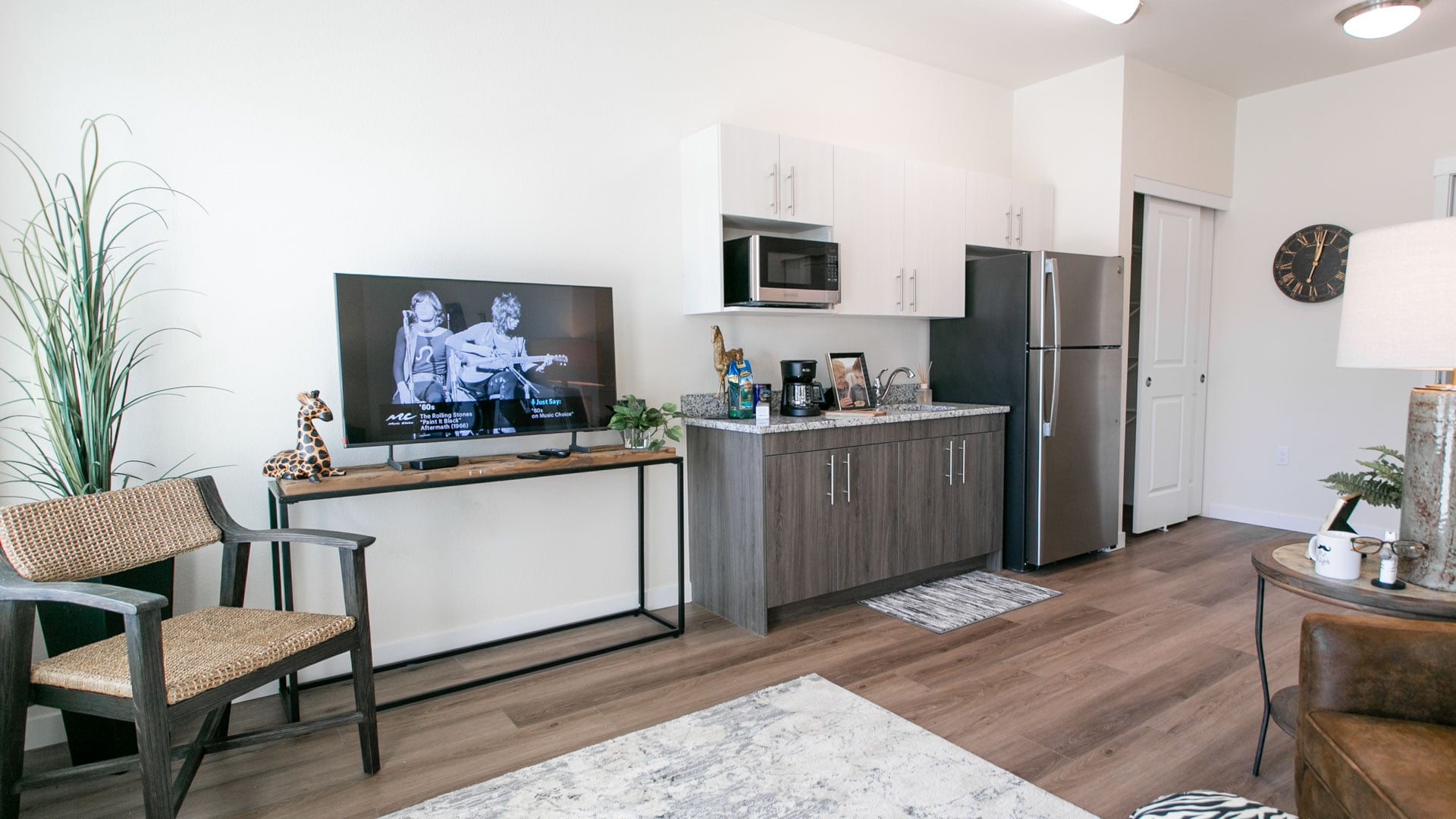 Sequoia Grove Livingroom