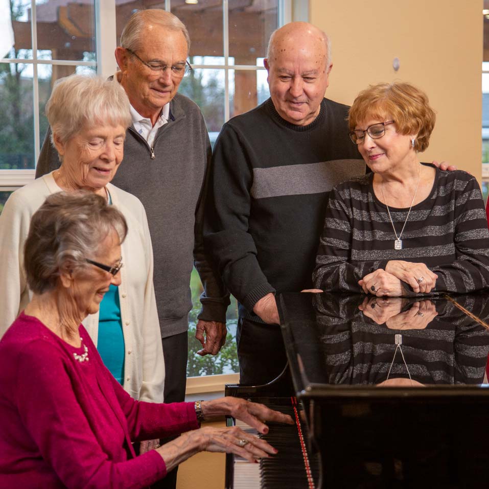 Roseville seniors playing piano